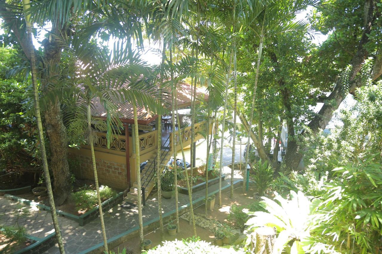 Laluna Ayurveda Resort Bentota Eksteriør billede