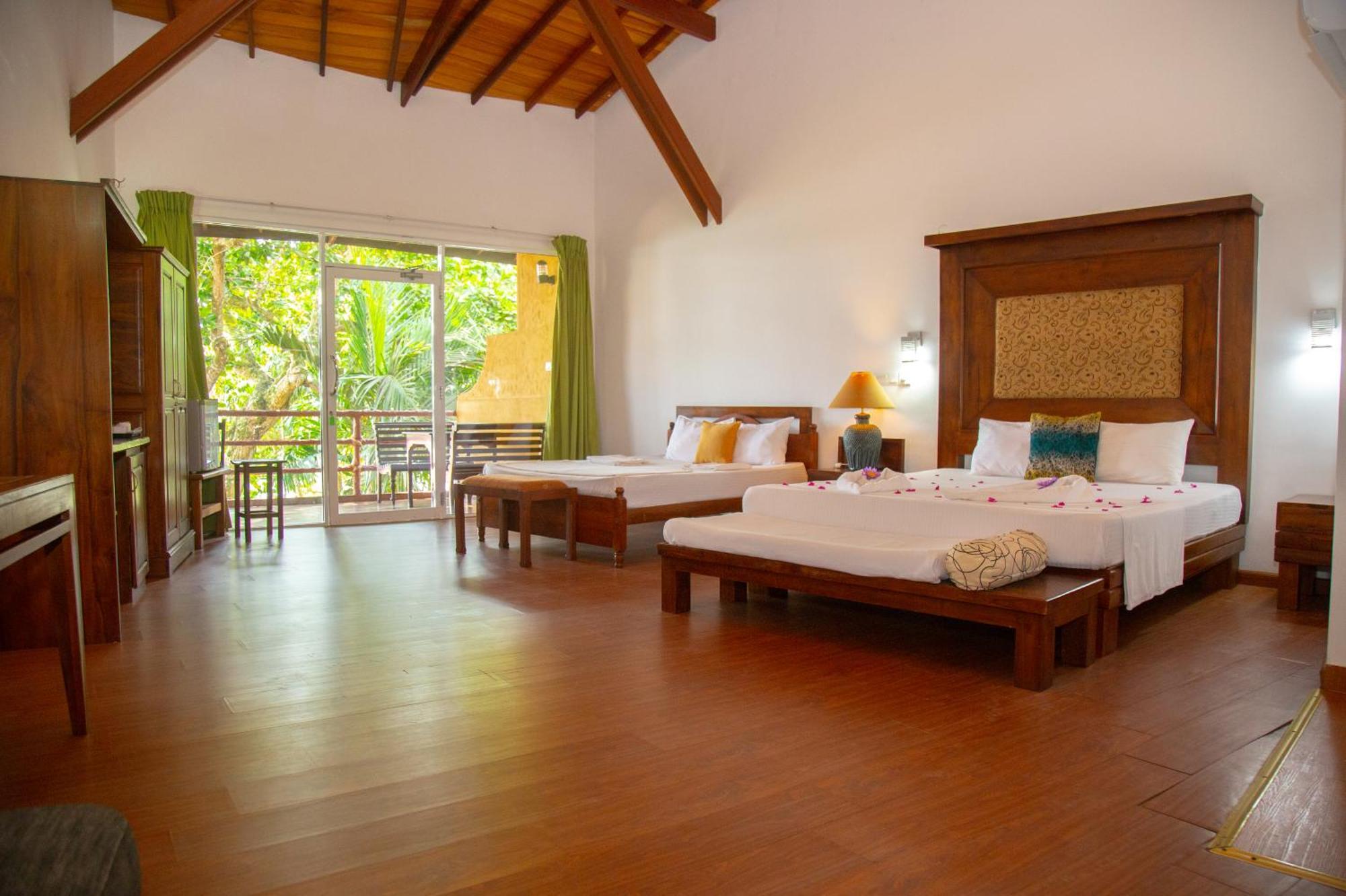 Laluna Ayurveda Resort Bentota Eksteriør billede